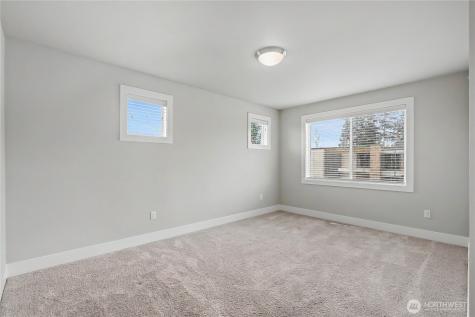 12415 41st Street Court E Edgewood WA 98372