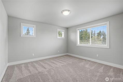 12415 41st Street Court E Edgewood WA 98372