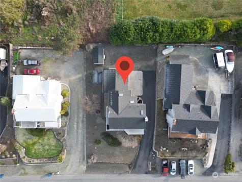 276 Grandview Avenue Camano Island WA 98282
