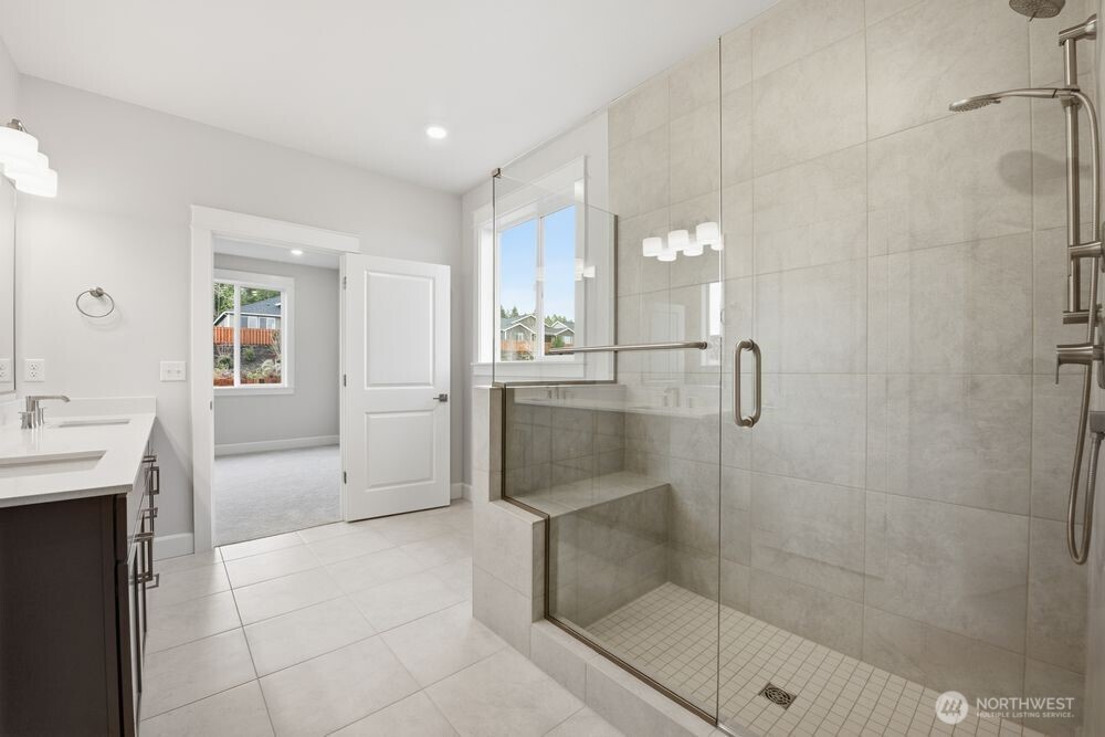 2945 Balsamroot Drive SE Lacey WA 98513