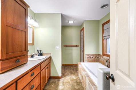 1660 Eastwood Way Lynden WA 98264