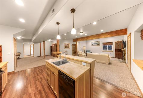 1660 Eastwood Way Lynden WA 98264