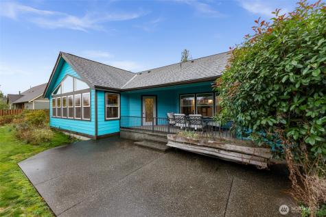 1660 Eastwood Way Lynden WA 98264