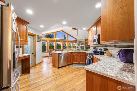 1660 Eastwood Way Lynden WA 98264