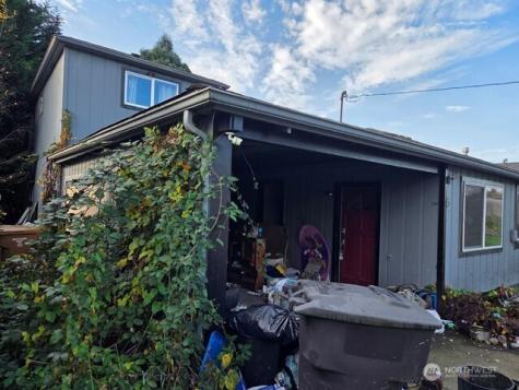 3327 Pennsylvania Street Longview WA 98632