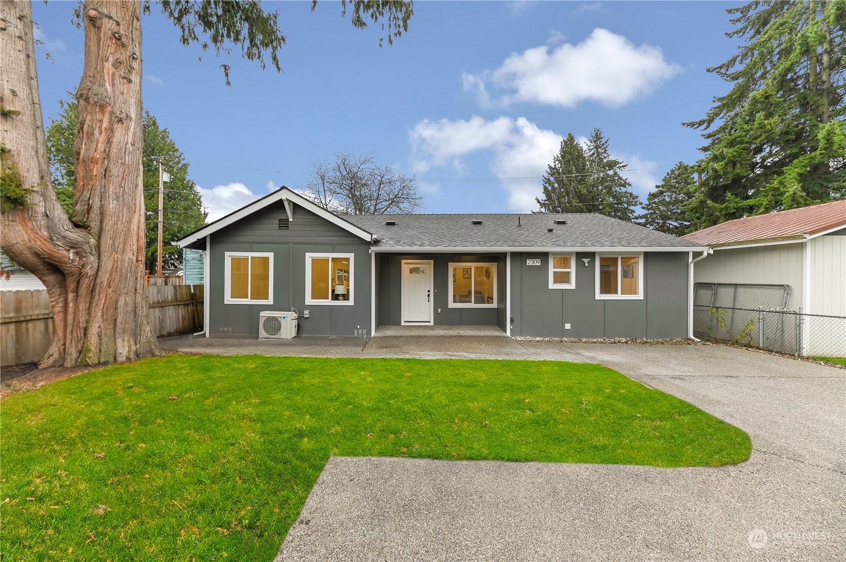 2309 Pine Street Everett WA 98201