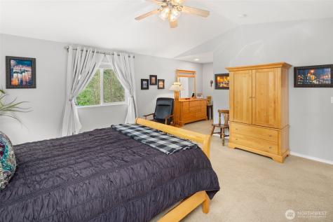 24007 42nd Avenue SE Bothell WA 98021