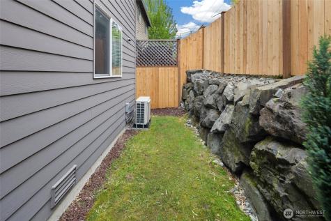 24007 42nd Avenue SE Bothell WA 98021