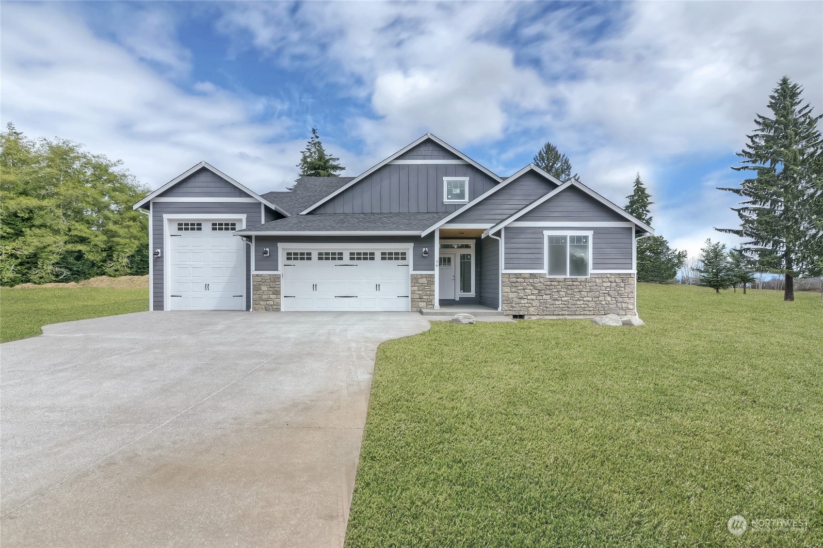 22 Raven Lane Elma WA 98541
