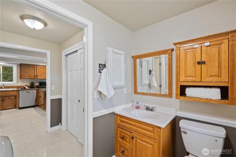 10833 32nd Drive SE Everett WA 98208