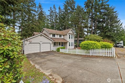 10833 32nd Drive SE Everett WA 98208