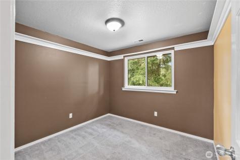 10833 32nd Drive SE Everett WA 98208