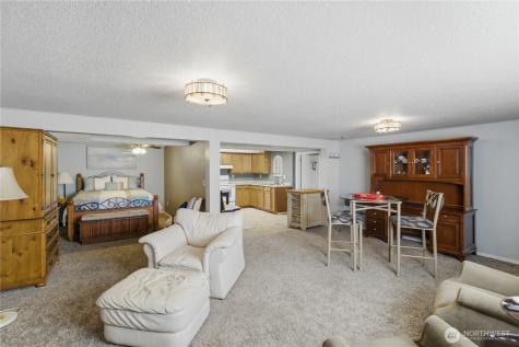 1273 S Jackson Avenue Tacoma WA 98465