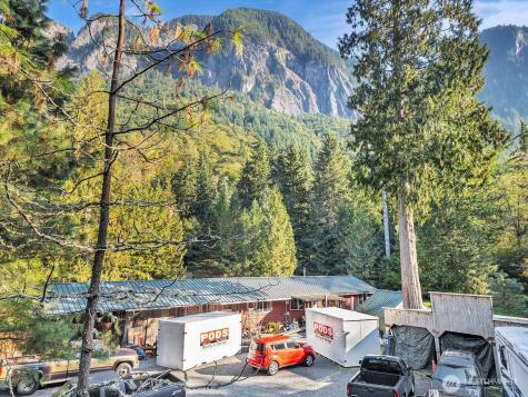 7822 Moon Valley Road SE North Bend WA 98045