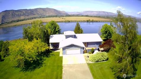 32 Midland Road Brewster WA 98813