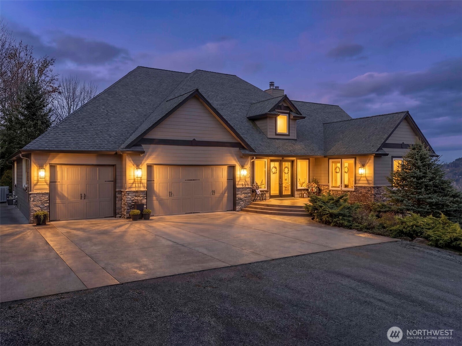 1330 Insel Road Woodland WA 98674