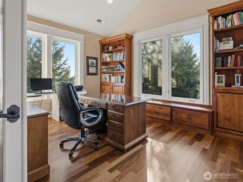 1330 Insel Road Woodland WA 98674