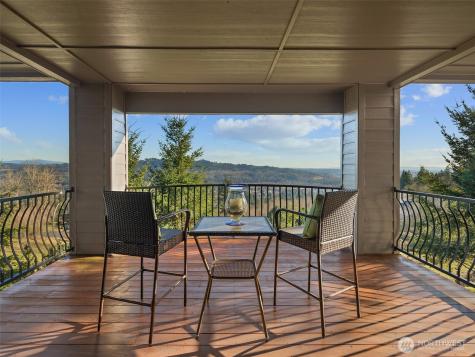 1330 Insel Road Woodland WA 98674