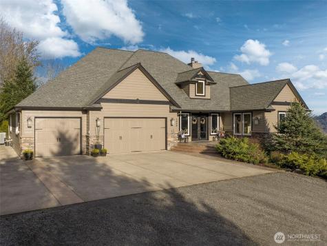 1330 Insel Road Woodland WA 98674