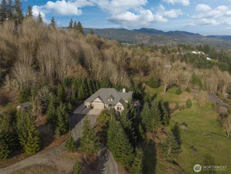 1330 Insel Road Woodland WA 98674