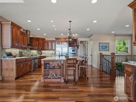 1330 Insel Road Woodland WA 98674