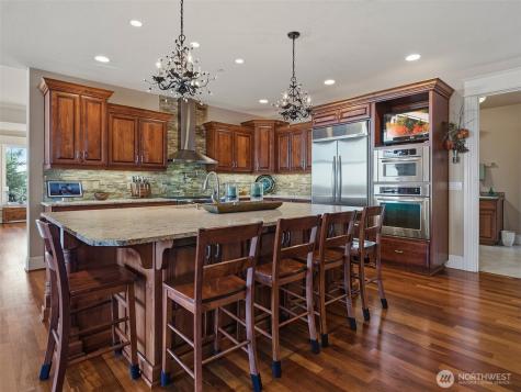 1330 Insel Road Woodland WA 98674