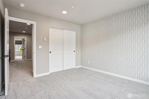 610 237th Place SE Bothell WA 98021