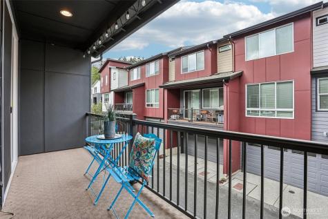 610 237th Place SE Bothell WA 98021