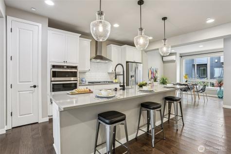 610 237th Place SE Bothell WA 98021