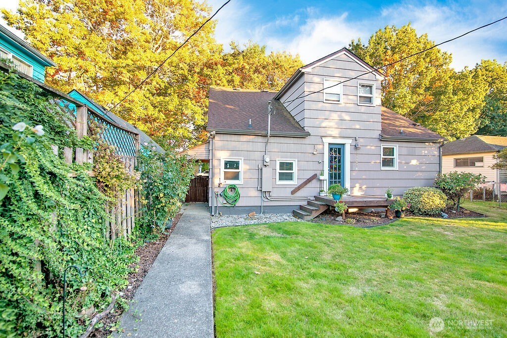 571 26th Avenue Longview WA 98632