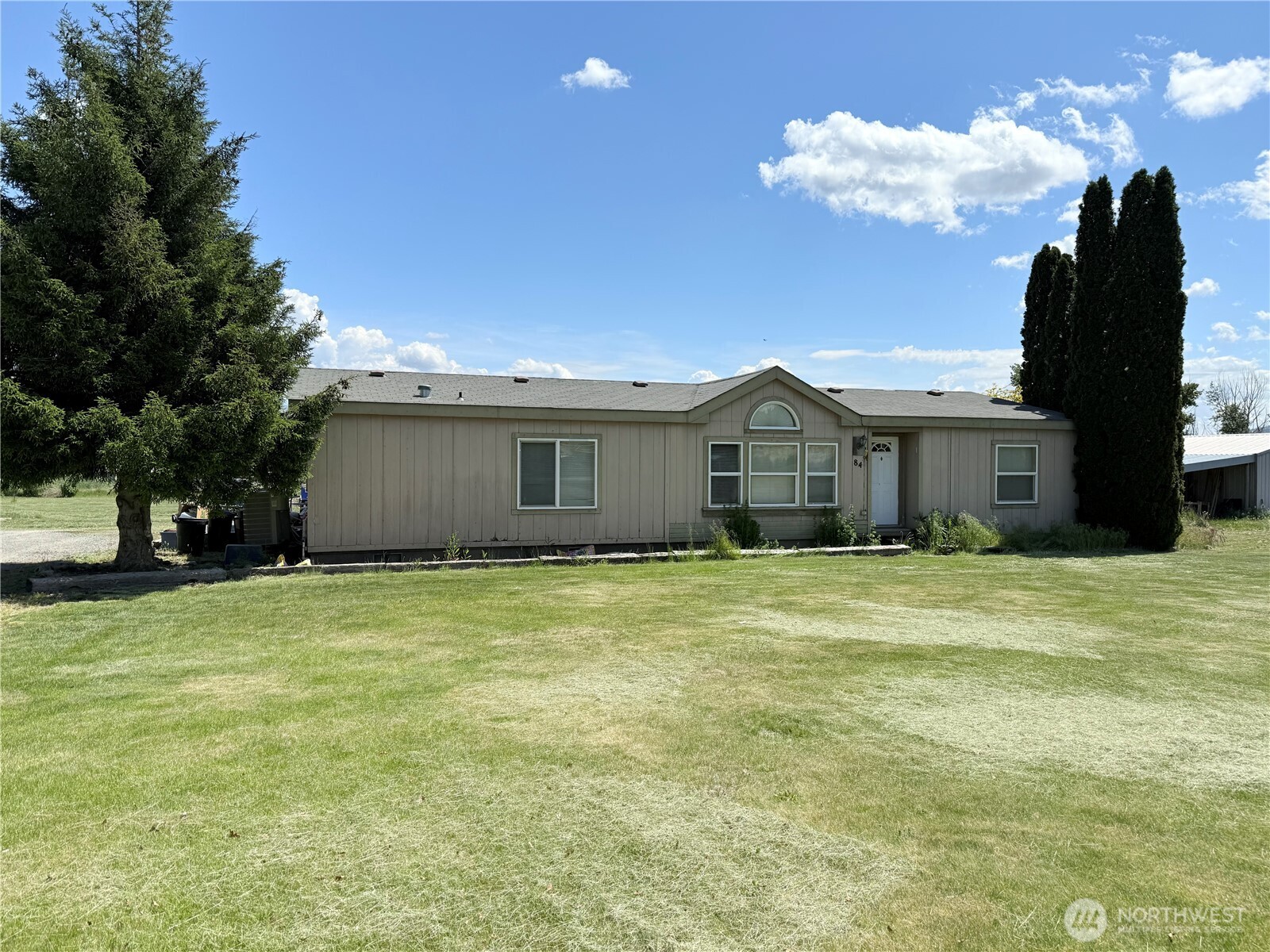 84 Weatherstone Road Omak WA 98841