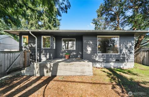 2722 145th Shoreline WA 98155