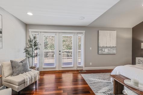 1136 205th Avenue NE Sammamish WA 98074