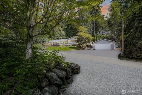 1136 205th Avenue NE Sammamish WA 98074