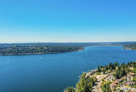 1136 205th Avenue NE Sammamish WA 98074