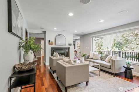 1136 205th Avenue NE Sammamish WA 98074