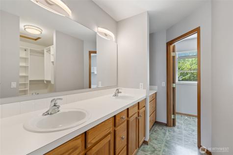 4004 50th Street Ct E Tacoma WA 98443