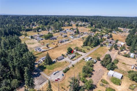 4004 50th Street Ct E Tacoma WA 98443
