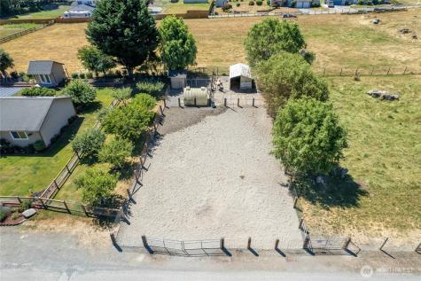 4004 50th Street Ct E Tacoma WA 98443
