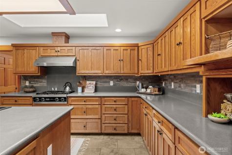 11725 122nd Avenue NW Gig Harbor WA 98329