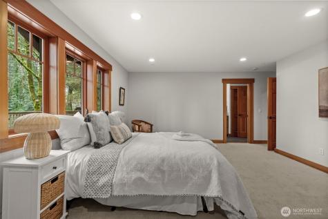 11725 122nd Avenue NW Gig Harbor WA 98329