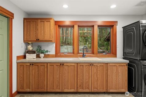 11725 122nd Avenue NW Gig Harbor WA 98329