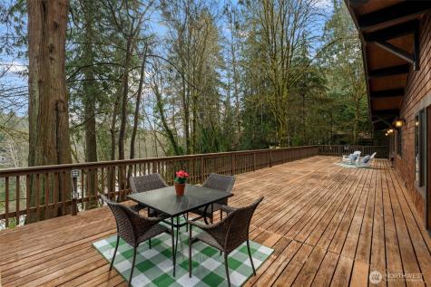 11725 122nd Avenue NW Gig Harbor WA 98329