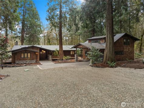 11725 122nd Avenue NW Gig Harbor WA 98329