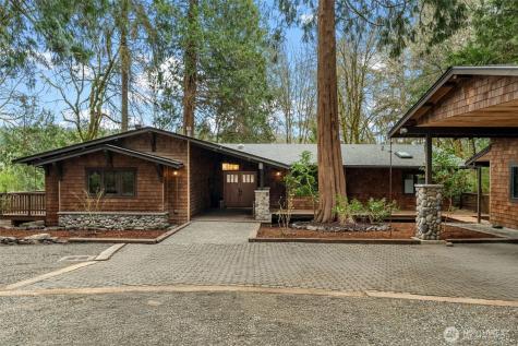 11725 122nd Avenue NW Gig Harbor WA 98329