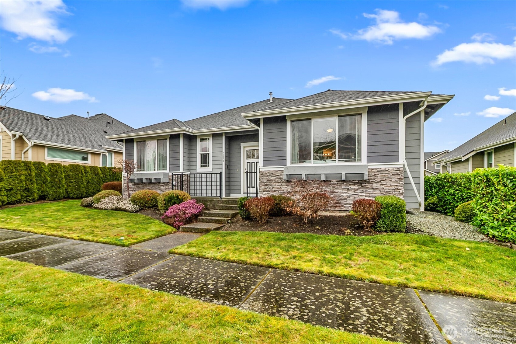 3112 Loch Ness Loop Mount Vernon WA 98273