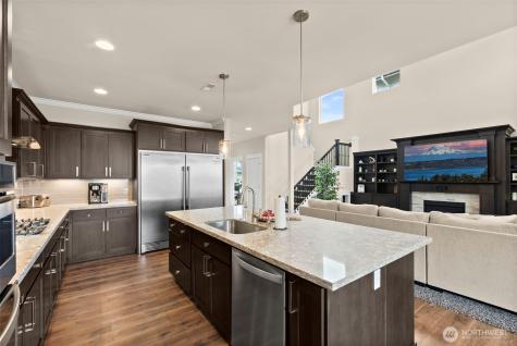 5703 146th Street Court E Puyallup WA 98375