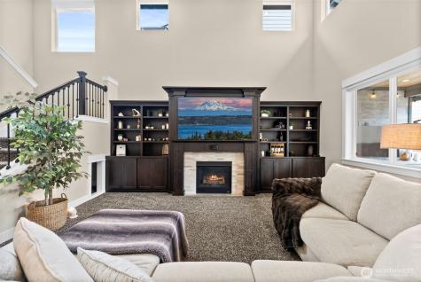 5703 146th Street Court E Puyallup WA 98375