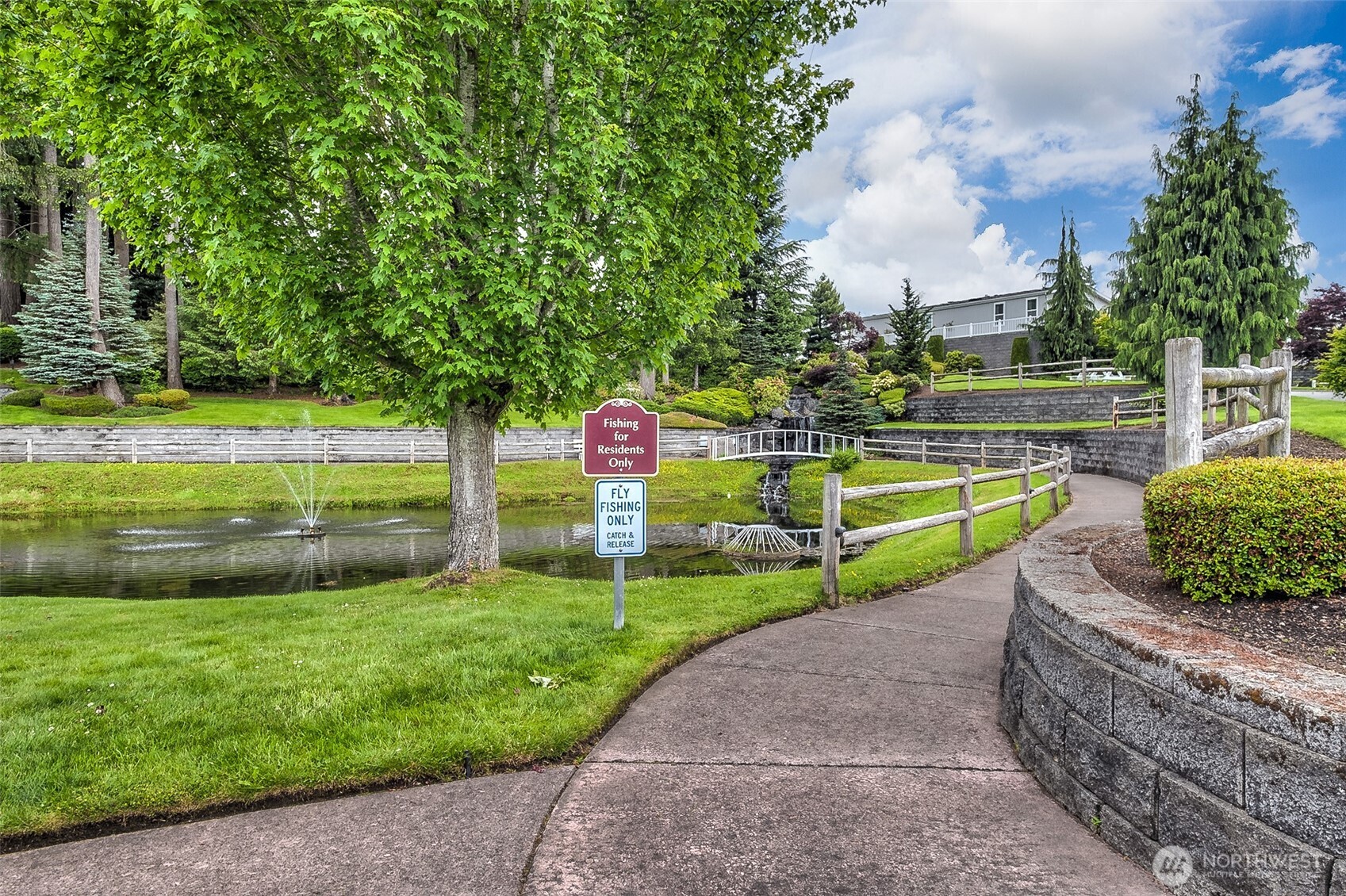 27411 218th Lane SE Maple Valley WA 98038