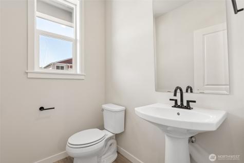 2067 NE Norseman Way Poulsbo WA 98370